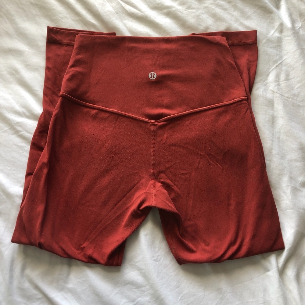 Limited Edition Lululemon Align Crop 25”